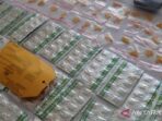 Polisi tangkap pelaku penyalahgunaan obat keras di Garut Polisi tangkap pelaku penyalahgunaan obat keras di Garut