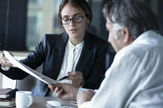 9 Tren Side Hustle 2026 yang Menguntungkan, Mulai dari AI hingga Affiliate 9 Tren Side Hustle 2026 yang Menguntungkan, Mulai dari AI hingga Affiliate