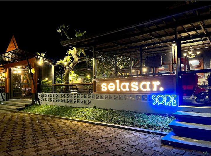 Empat kafe populer di Tasikmalaya untuk liburan tahun baru Empat kafe populer di Tasikmalaya untuk liburan tahun baru