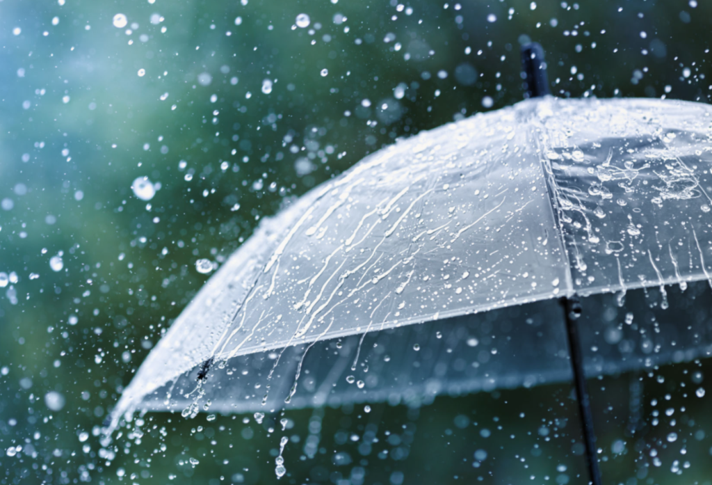 Hujan deras picu longsor hancurkan dinding rumah warga Pamarican Ciamis Hujan deras picu longsor hancurkan dinding rumah warga Pamarican Ciamis