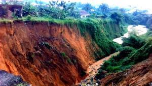 Longsor di Cisempur Tewaskan 4 Orang, Polisi Selidiki Kelalaian