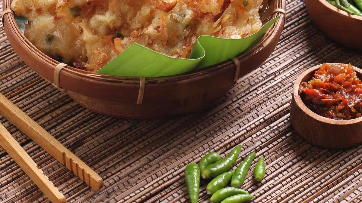 Resep Bakwan Renyah Gurih, Camilan Favorit yang Sederhana Resep Bakwan Renyah Gurih, Camilan Favorit yang Sederhana