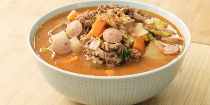 Hanya 15 Menit! Sup Tomat Daging Iris Enak Khas Devina, Seger dan Lezat dengan Nasi Hangat Hanya 15 Menit! Sup Tomat Daging Iris Enak Khas Devina, Seger dan Lezat dengan Nasi Hangat