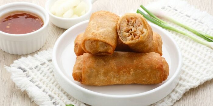 Risoles Ayam Renyah Luar, Creamy Dalam! Risoles Ayam Renyah Luar, Creamy Dalam!