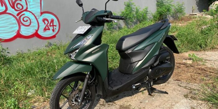 Biru Eksklusif! Honda Beat 2026 Deluxe Keyless dengan Performa Hebat Biru Eksklusif! Honda Beat 2026 Deluxe Keyless dengan Performa Hebat