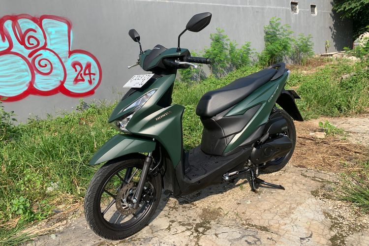 Biru Eksklusif! Honda Beat 2026 Deluxe Keyless dengan Performa Hebat Biru Eksklusif! Honda Beat 2026 Deluxe Keyless dengan Performa Hebat