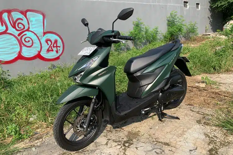 Biru Eksklusif! Honda Beat 2026 Deluxe Keyless dengan Performa Hebat Biru Eksklusif! Honda Beat 2026 Deluxe Keyless dengan Performa Hebat