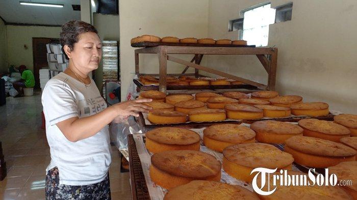 Info takjil lezat di Sukoharjo, coba roti Dinar dengan resep khas Belanda yang cocok untuk lidah lokal Info takjil lezat di Sukoharjo, coba roti Dinar dengan resep khas Belanda yang cocok untuk lidah lokal