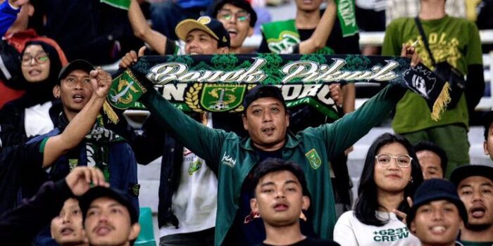 Tiket Persebaya vs Persib Masih Tersedia! Mulai Rp 80 Ribu, Bonek Siap Penuhi GBT? Tiket Persebaya vs Persib Masih Tersedia! Mulai Rp 80 Ribu, Bonek Siap Penuhi GBT?