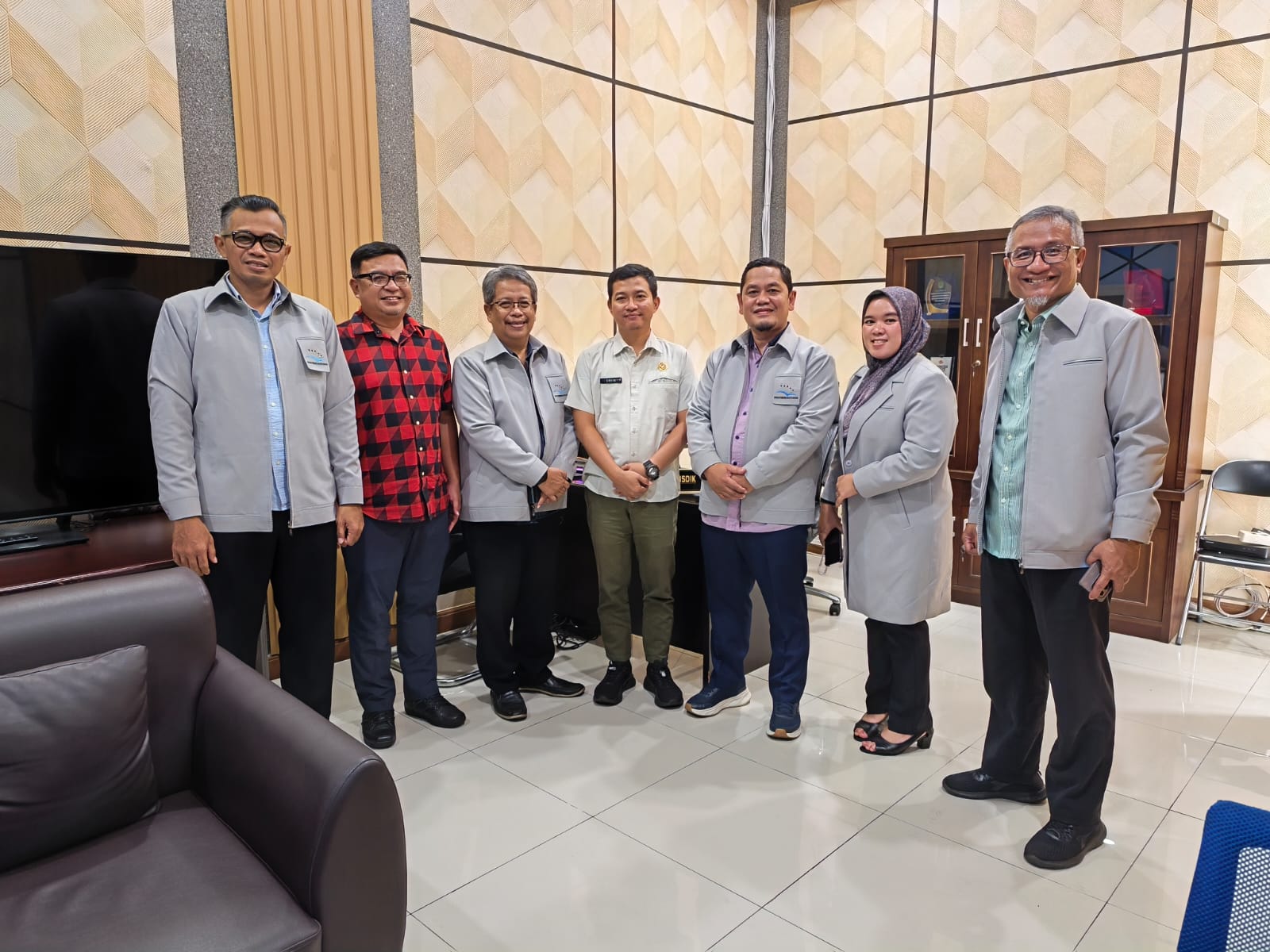 KCD Pendidikan Wilayah II Jabar dan Dewan Pendidikan Kota Bogor Perkuat Sinergi untuk Kemajuan Pendidikan KCD Pendidikan Wilayah II Jabar dan Dewan Pendidikan Kota Bogor Perkuat Sinergi untuk Kemajuan Pendidikan