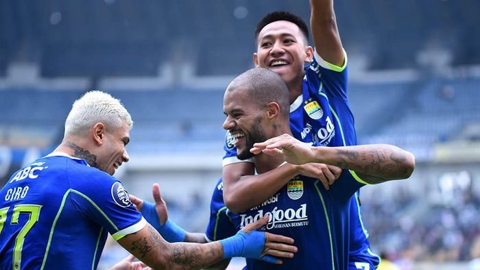 Persik Kediri Kalah, Pemain Persib Jadi Sorotan Evaluasi Persik Kediri Kalah, Pemain Persib Jadi Sorotan Evaluasi