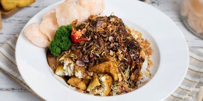 Ketoprak, kuliner Betawi yang lezat dan menggugah selera Ketoprak, kuliner Betawi yang lezat dan menggugah selera