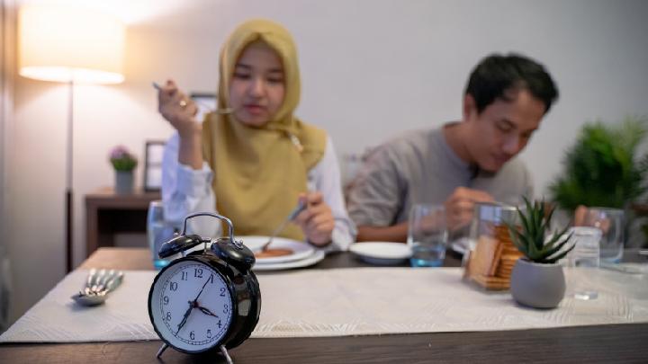 Pastikan 4 Nutrisi Penting Saat Berbuka Pastikan 4 Nutrisi Penting Saat Berbuka