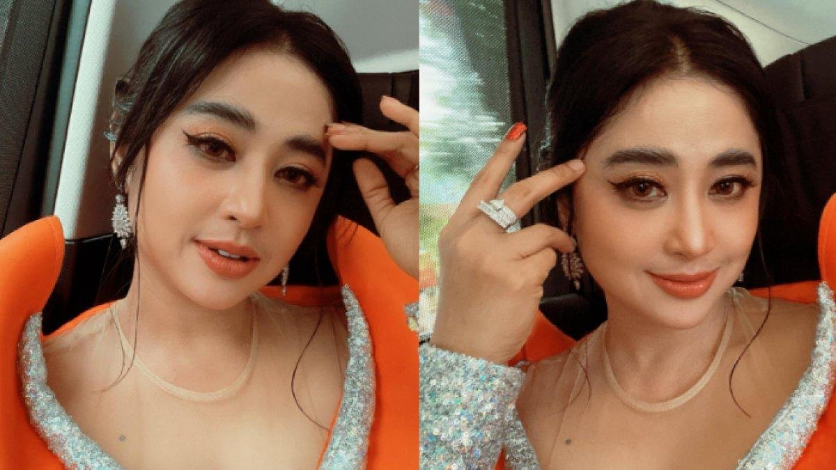 THR Dewi Perssik untuk Keluarga Rp 15 Ribu: Jika Ingin Jutaan, Jadi Karyawan Saya Dulu