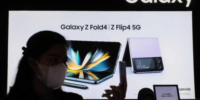 Samsung Galaxy S26 Hadirkan Fitur Antiintip, Keamanan Pengguna Lebih Terjamin Samsung Galaxy S26 Hadirkan Fitur Antiintip, Keamanan Pengguna Lebih Terjamin