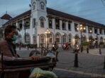 Dilarang Menarik, Tukang Becak Cirebon Dapat Rp1,4 Juta Dilarang Menarik, Tukang Becak Cirebon Dapat Rp1,4 Juta