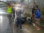 Pemotor Terseret Arus Saat Hujan Deras di Cianjur Pemotor Terseret Arus Saat Hujan Deras di Cianjur