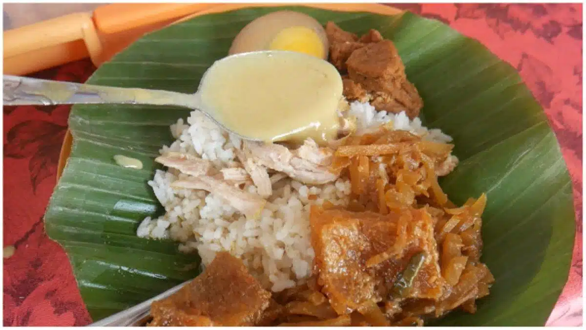 Mudik ke Semarang? Coba 5 Kuliner Khas yang Wajib Dicicipi Mudik ke Semarang? Coba 5 Kuliner Khas yang Wajib Dicicipi