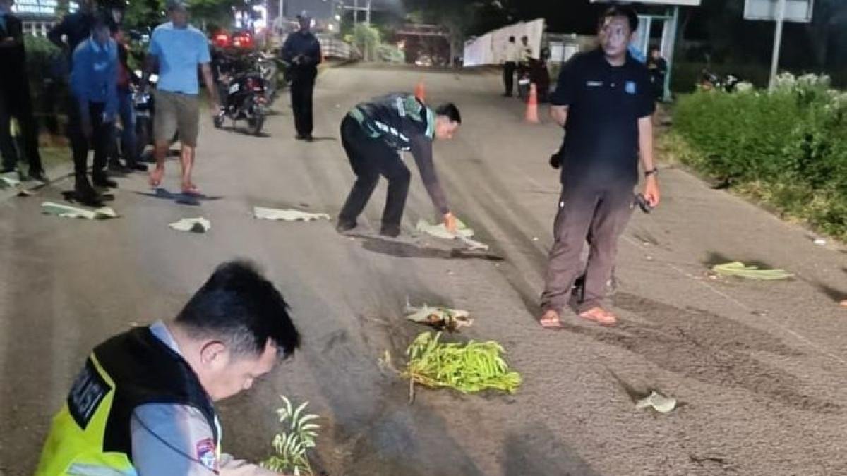 Kecelakaan maut di PIK, Fortuner tabrak beberapa kendaraan, dua tewas Kecelakaan maut di PIK, Fortuner tabrak beberapa kendaraan, dua tewas
