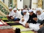 Bupati Bandung Rayakan Idul Fitri di Masjid Al Fathu, Sampaikan Capaian dan Komitmen Pembangunan Bupati Bandung Rayakan Idul Fitri di Masjid Al Fathu, Sampaikan Capaian dan Komitmen Pembangunan