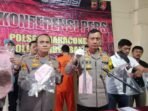 Pasutri Bogor Ditangkap Edarkan Tramadol Saat Malam Takbiran, Warga Khawatir Pasutri Bogor Ditangkap Edarkan Tramadol Saat Malam Takbiran, Warga Khawatir