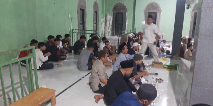 Ramah Tamah DKM Rahmatan Lil’Alamin Griya Salak Endah 2 Pererat Silaturahmi Ramah Tamah DKM Rahmatan Lil’Alamin Griya Salak Endah 2 Pererat Silaturahmi