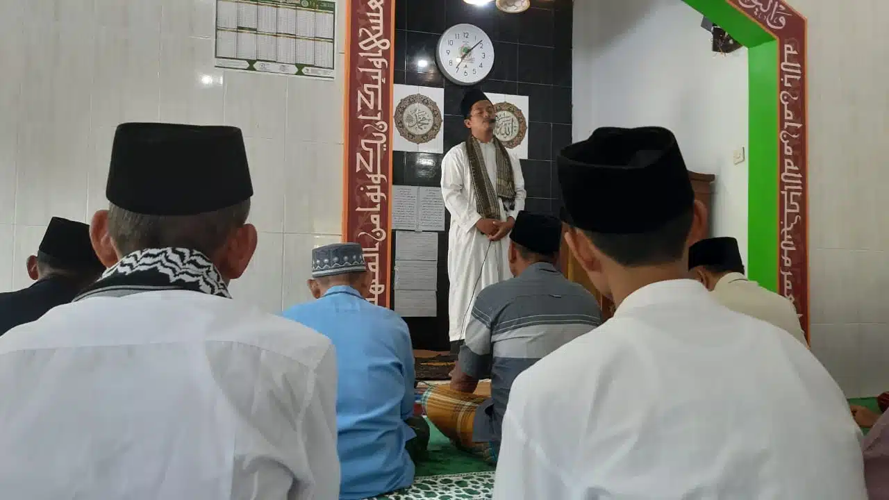 Lebaran Bersama di Mapolres Ciamis, Umat dan Polisi Shalat Idul Fitri Bersama Lebaran Bersama di Mapolres Ciamis, Umat dan Polisi Shalat Idul Fitri Bersama