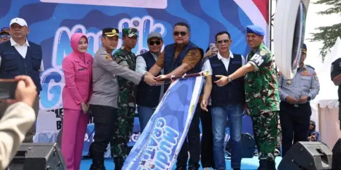 Bupati Bogor Lepas 77 Armada Mudik Gratis, Wujud Pelayanan Warga Bupati Bogor Lepas 77 Armada Mudik Gratis, Wujud Pelayanan Warga