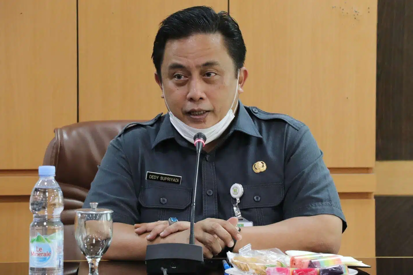 Lebaran Tanpa Mudik, Sri Tetap Berjaga di STPL Bekasi Lebaran Tanpa Mudik, Sri Tetap Berjaga di STPL Bekasi