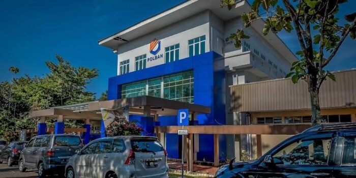 Politeknik Negeri Bandung: Pusat Pendidikan Vokasi Unggulan di Jabar Politeknik Negeri Bandung: Pusat Pendidikan Vokasi Unggulan di Jabar