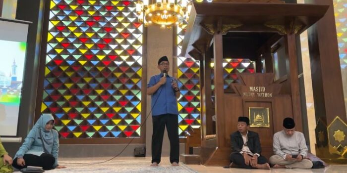 Sekda Bogor Apresiasi Smartren Ekologi Takzim SMAN 2 Cibinong Sekda Bogor Apresiasi Smartren Ekologi Takzim SMAN 2 Cibinong