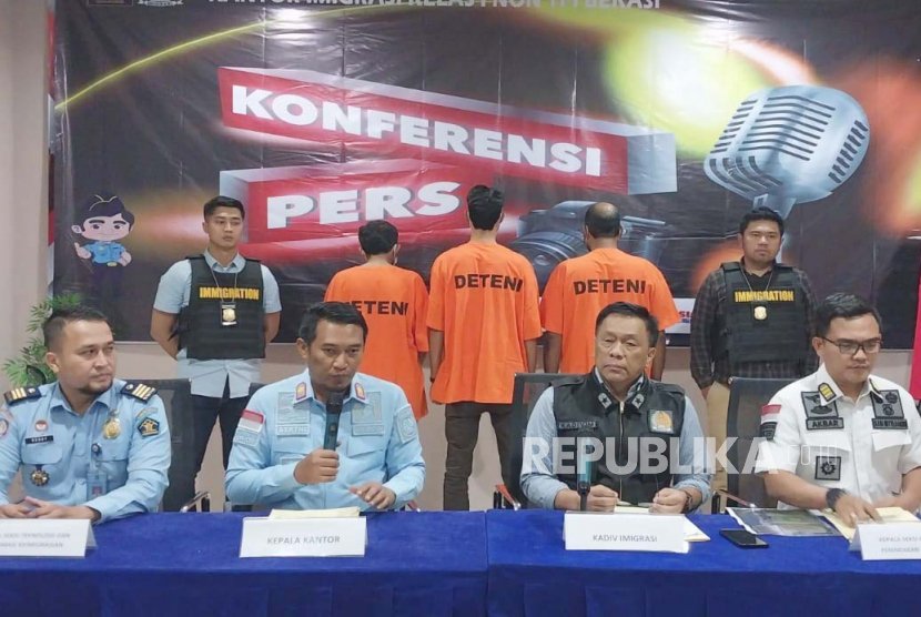 Bekasi Libatkan Warga Cegah Pelanggaran Keimigrasian Bekasi Libatkan Warga Cegah Pelanggaran Keimigrasian