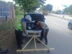 Waspadai Bahaya Paku di Jalur Balongan Indramayu Waspadai Bahaya Paku di Jalur Balongan Indramayu