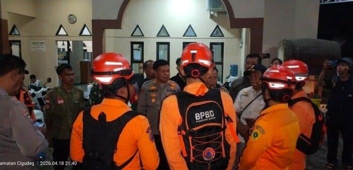 Bupati Bogor: Penanganan Banjir Cigudeg Prioritaskan Keselamatan Warga Bupati Bogor: Penanganan Banjir Cigudeg Prioritaskan Keselamatan Warga