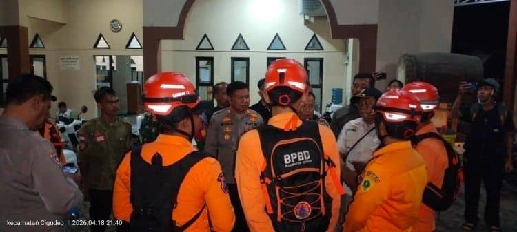 Bupati Bogor: Penanganan Banjir Cigudeg Prioritaskan Keselamatan Warga Bupati Bogor: Penanganan Banjir Cigudeg Prioritaskan Keselamatan Warga