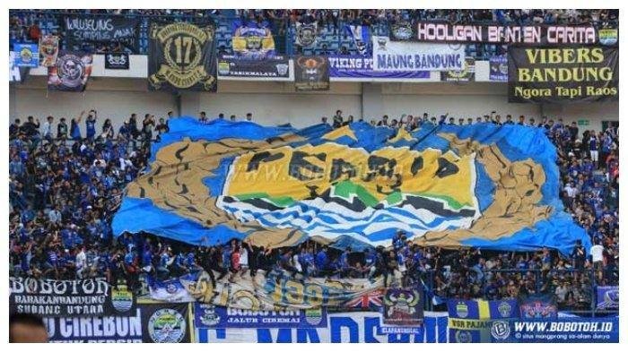 Chord dan Lirik Chant Persib Bandung: Putihnya Tulangku, Tulusnya Cintaku Chord dan Lirik Chant Persib Bandung: Putihnya Tulangku, Tulusnya Cintaku