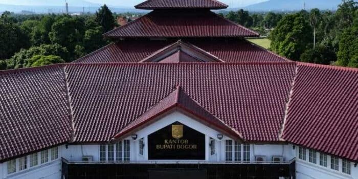 Kasus Dugaan Jual Beli Jabatan di Pemkab Bogor Resmi Dilimpahkan ke Aparat Penegak Hukum Kasus Dugaan Jual Beli Jabatan di Pemkab Bogor Resmi Dilimpahkan ke Aparat Penegak Hukum