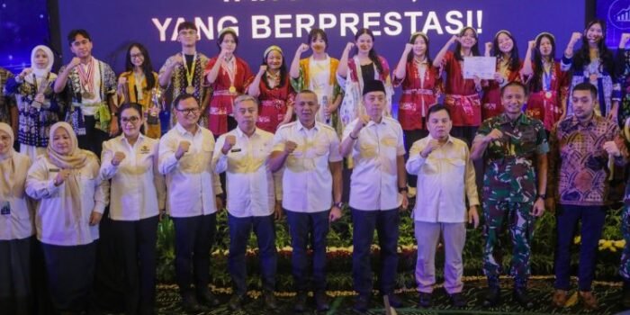 Pemkot Bogor Apresiasi Pelajar Berprestasi di Kancah Internasional Pemkot Bogor Apresiasi Pelajar Berprestasi di Kancah Internasional