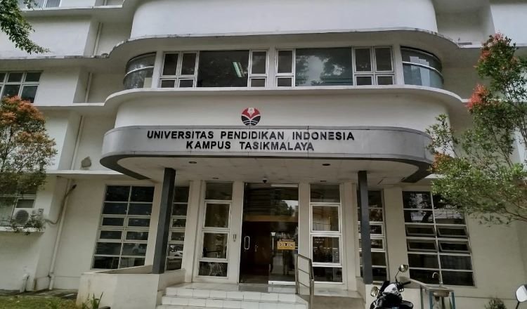 UPI Tasikmalaya 2026: Panduan Lengkap Mahasiswa Baru & Biaya Kuliah UPI Tasikmalaya 2026: Panduan Lengkap Mahasiswa Baru & Biaya Kuliah