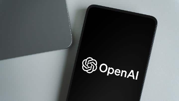 Luncurkan Ponsel, OpenAI Maju dari Target Awal 2027 Luncurkan Ponsel, OpenAI Maju dari Target Awal 2027