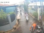 Kurir Paket Jadi Sasaran di Bandung: 24 Paket Hilang di Bakci Kurir Paket Jadi Sasaran di Bandung: 24 Paket Hilang di Bakci