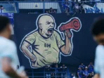 Bojan Hodak Bocorkan Kondisi Ruang Ganti! Persib Bandung Siap Lawan Persija Jakarta di El Clasico Bojan Hodak Bocorkan Kondisi Ruang Ganti! Persib Bandung Siap Lawan Persija Jakarta di El Clasico