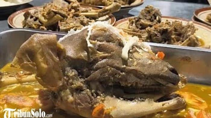Fakta Menarik Tongseng: Bukan Kuliner Asli Solo, Tapi Penjual Pertamanya dari Klego Boyolali Fakta Menarik Tongseng: Bukan Kuliner Asli Solo, Tapi Penjual Pertamanya dari Klego Boyolali