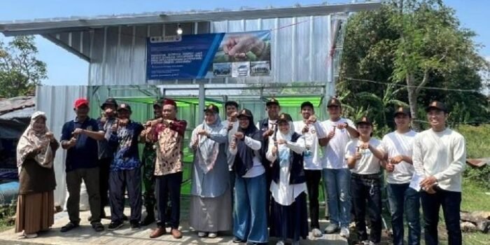 Tim ITB Kembangkan Rumah Oven untuk Pengeringan Produk Laut Tim ITB Kembangkan Rumah Oven untuk Pengeringan Produk Laut
