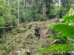 Siswa Komando Pasgat Latihan Bertarung di Hutan Cianjur Siswa Komando Pasgat Latihan Bertarung di Hutan Cianjur