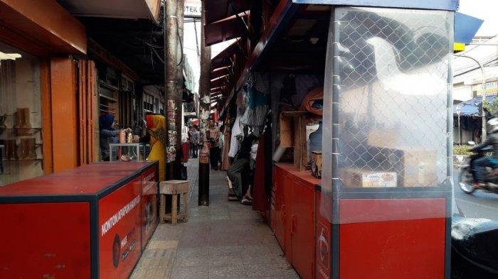 PKL Cicadas Bandung: Jejak Ekonomi yang Terenggut Proyek BRT PKL Cicadas Bandung: Jejak Ekonomi yang Terenggut Proyek BRT