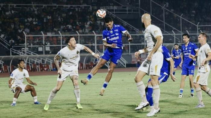 Misi Berat Persib di Kandang PSM, Bisa Menang Tanpa Pilar Utama? Misi Berat Persib di Kandang PSM, Bisa Menang Tanpa Pilar Utama?