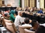 DPRD Jabar Kritik Pencairan Dana Tambang Bogor yang Tertunda DPRD Jabar Kritik Pencairan Dana Tambang Bogor yang Tertunda