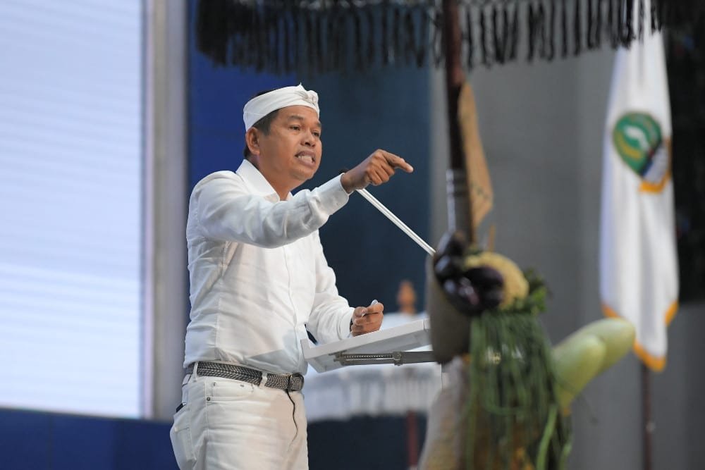 Dedi Mulyadi Pertahankan Status Darurat Sampah Bandung: Jangan Panik Dedi Mulyadi Pertahankan Status Darurat Sampah Bandung: Jangan Panik