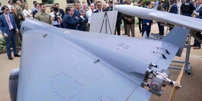 Pentagon Siapkan 300 Ribu Drone Kamikaze untuk Hadapi China dan Rusia Pentagon Siapkan 300 Ribu Drone Kamikaze untuk Hadapi China dan Rusia